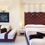 B&B Palazzo Tritone & Abagnale 4*