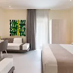 B&B Palazzo Tritone & Abagnale 4*