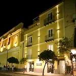Palazzo Tritone & Abagnale