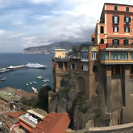 Palazzo Tritone & Abagnale Alojamento de Acomodação e Pequeno-almoço