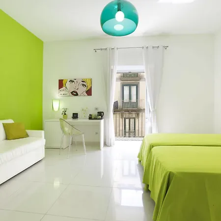 Palazzo Tritone & Abagnale B&B
