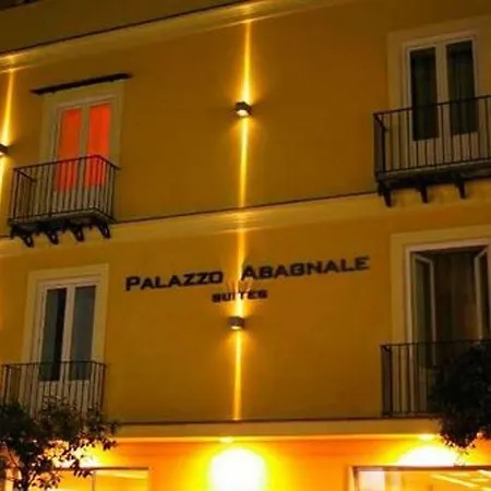 Palazzo Tritone & Abagnale 4*