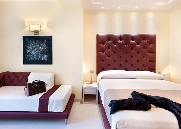 Bed and Breakfast Palazzo Tritone & Abagnale 4*