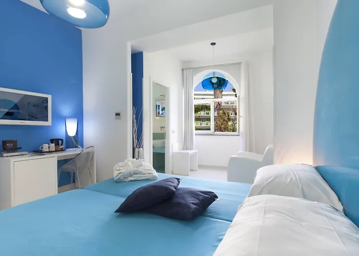 Bed and Breakfast Palazzo Tritone & Abagnale