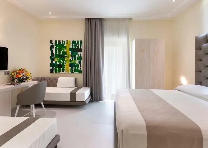 Bed and Breakfast Palazzo Tritone & Abagnale 4*